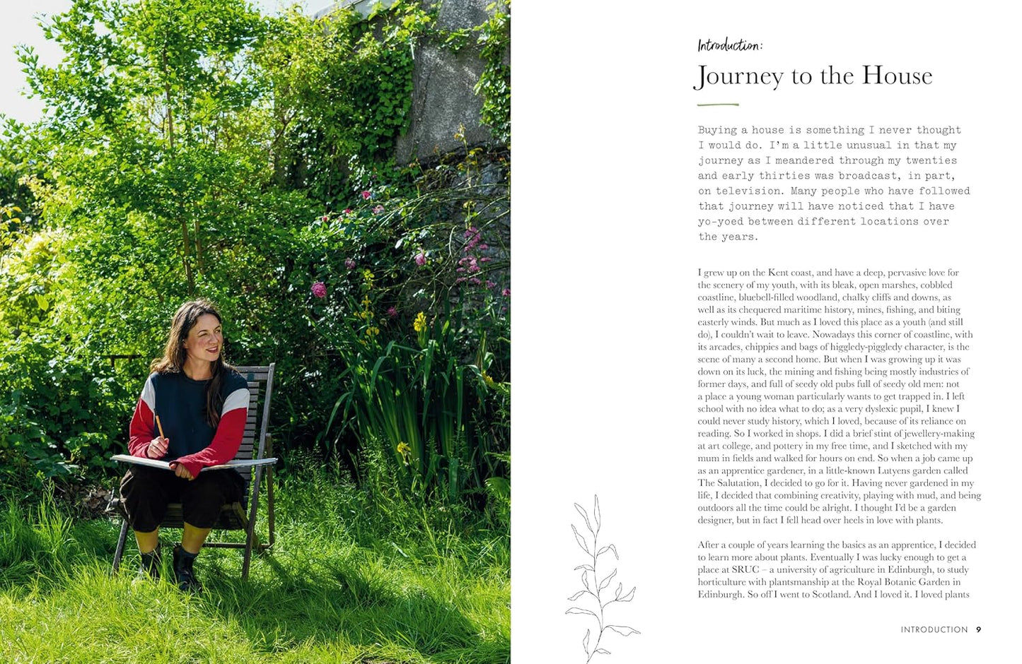 Gardeners’ World: A Year in a Small Garden: Creating a Beautiful Garden in Any Space